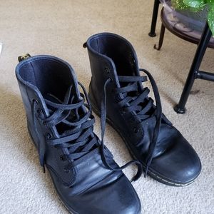 Dr Martens medium high boots
